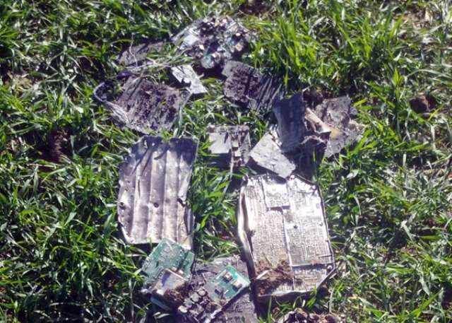 Düşmənin pilotsuz uçan aparatı məhv edildi - FOTOLAR